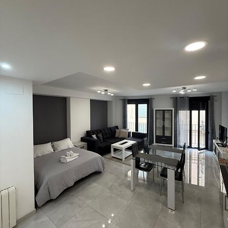 Veronica Center Room Валенсия Экстерьер фото